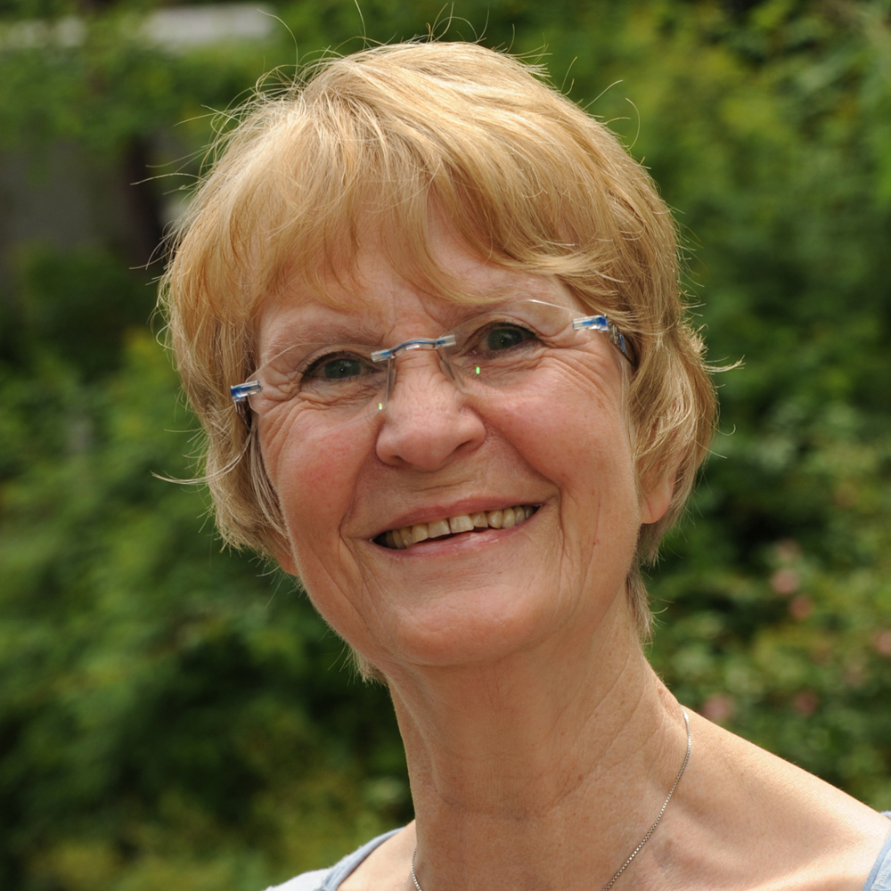 Foto Portrait der langjährigen Mitarbeiterin Reschke des LANDHAUS Pflege & Wohnen